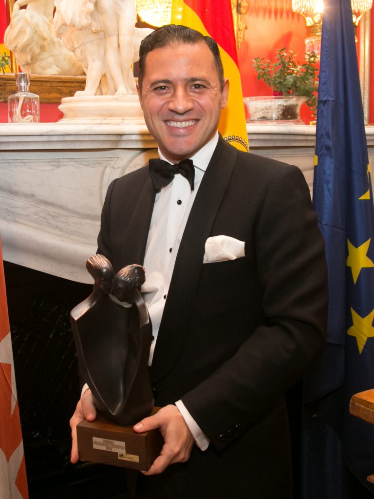  Ignacio de Jacob y Gómez, conocido cordialmente como Nacho Jacob recibe el premio "Ciudadano de Europa".